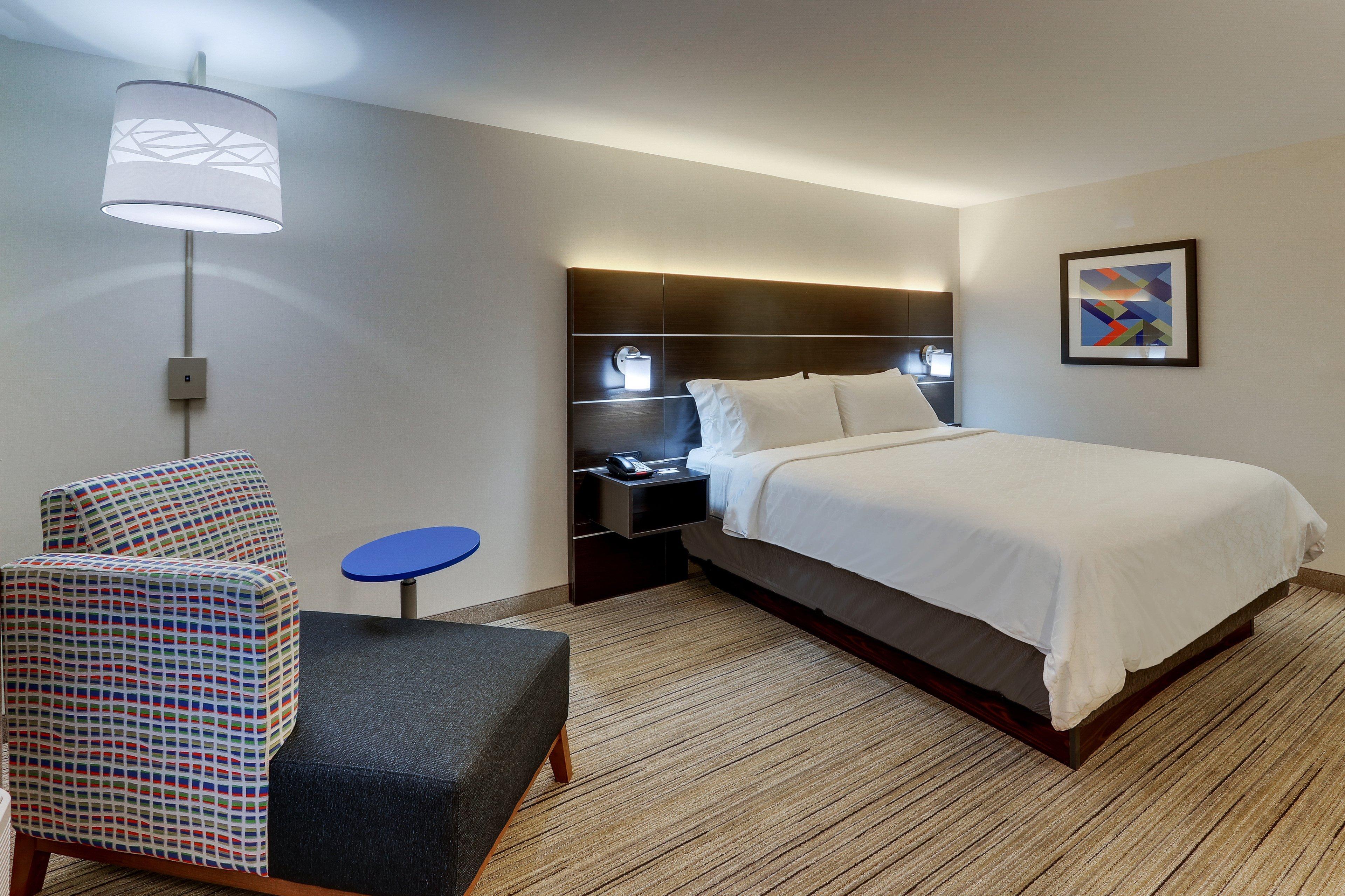 Holiday Inn Express & Suites Troy By Ihg Exterior foto