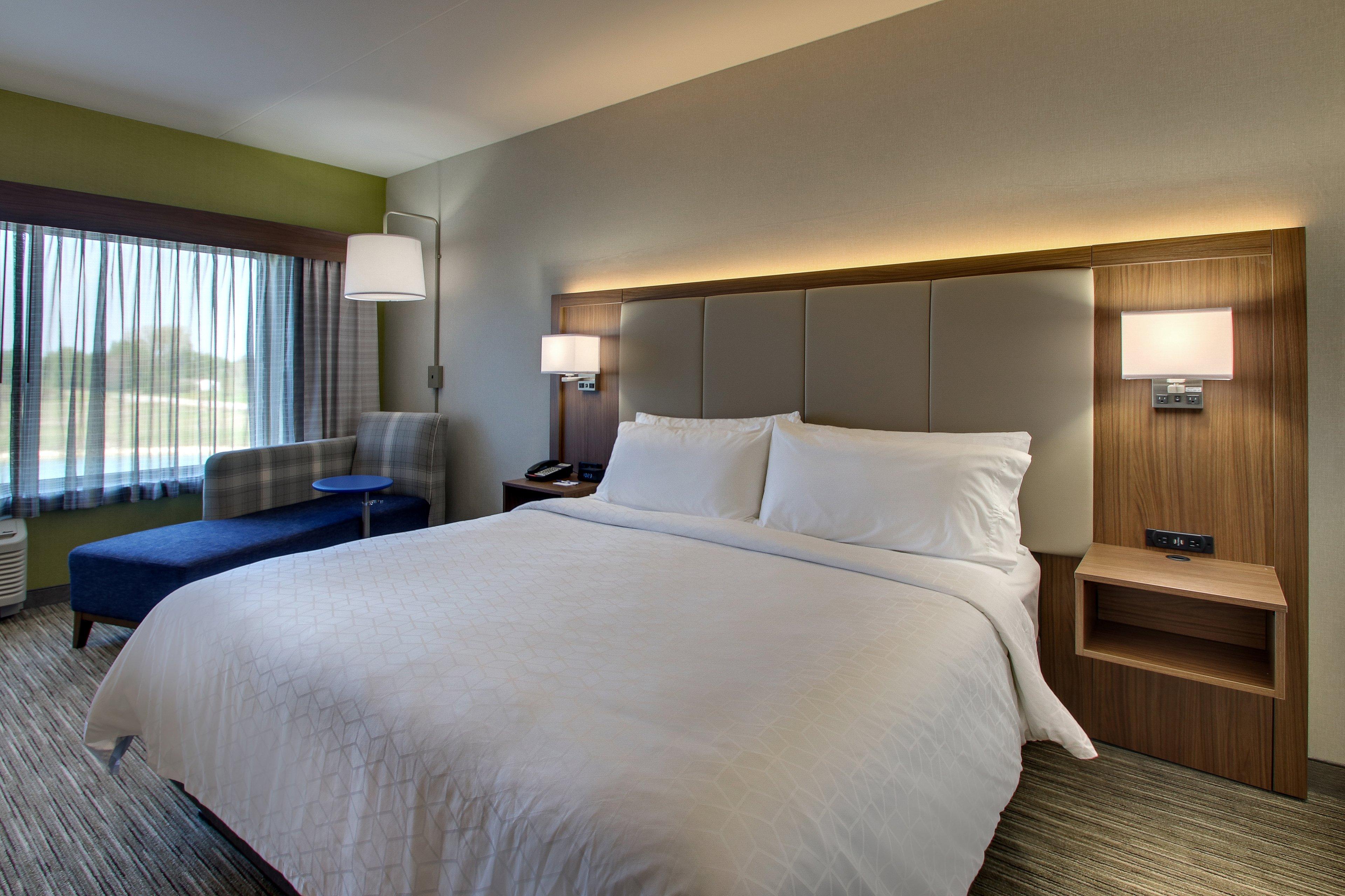 Holiday Inn Express & Suites Troy By Ihg Exterior foto